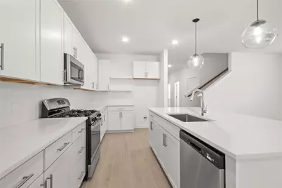 4715 Bay Vista Drive, Baytown, TX 77523 - Photo 5