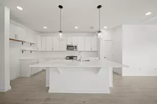 4715 Bay Vista Dr, Baytown, TX 77523 - Photo 11