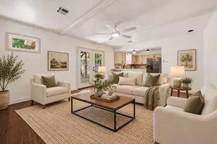 1327 Guese Rd, Houston, TX 77008 - Photo 7
