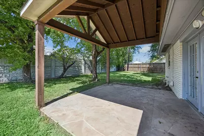 1327 Guese Road, Houston, TX 77008 - Photo 17