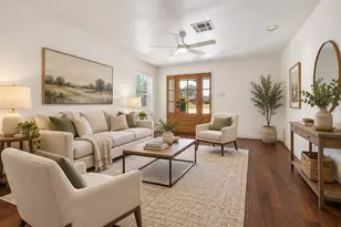 1327 Guese Rd, Houston, TX 77008 - Photo 3