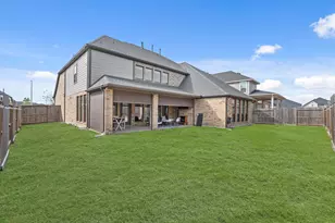 29834 Beth Terrace Ln, Fulshear, TX 77441 - Photo 23