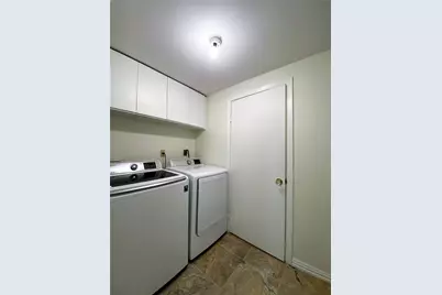 49 Briar Hollow Lane #1401, Houston, TX 77027 - Photo 19