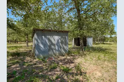 294 Lois Lane, Paige, TX 78659 - Photo 31