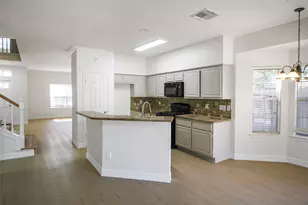 14819 Flowerwood Dr, Houston, TX 77062 - Photo 9
