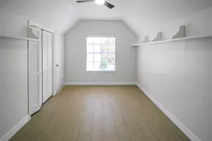 14819 Flowerwood Dr, Houston, TX 77062 - Photo 23