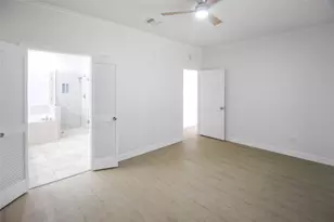 14819 Flowerwood Dr, Houston, TX 77062 - Photo 13
