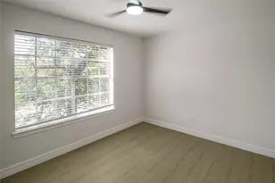 14819 Flowerwood Dr, Houston, TX 77062 - Photo 27