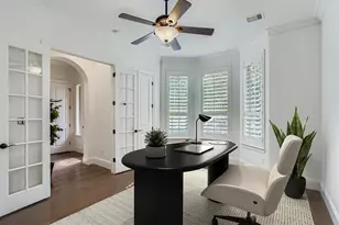 6 Freestone Stream Pl, The Woodlands, TX 77389 - Photo 9