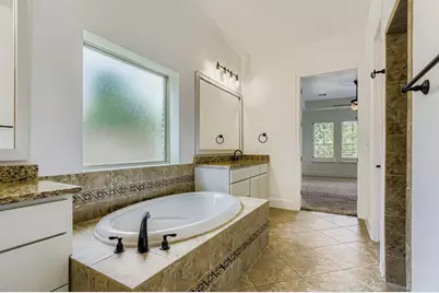 6 Freestone Stream Place, The Woodlands, TX 77389 - Photo 31