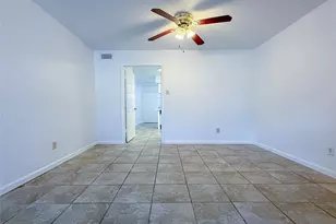 9201 Clarewood Dr, Houston, TX 77036 - Photo 5