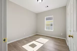 1915 Ross Ave, Cleveland, TX 77327 - Photo 7