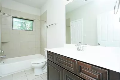 990 Grenshaw Street #B, Houston, TX 77088 - Photo 17