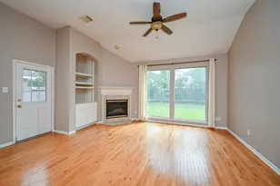 12915 Fern Mill Ct, Houston, TX 77041 - Photo 9