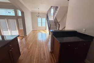 1141 W 24th St, Houston, TX 77008 - Photo 13