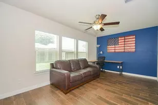10014 Spring Shadows Park Cir, Houston, TX 77080 - Photo 25