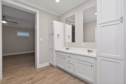 6605 Greenhurst Street, Houston, TX 77091 - Photo 37