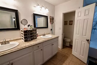 508 Clear Lake Road, Highlands, TX 77562 - Photo 11