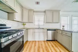 4913 W 43rd St, Houston, TX 77092 - Photo 9