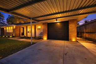 4913 W 43rd St, Houston, TX 77092 - Photo 3