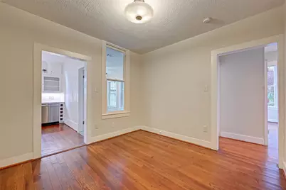 315 E 15th Street, Houston, TX 77008 - Photo 9
