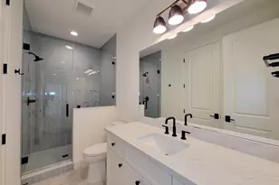 1922 Norcrest Dr Dr, Houston, TX 77055 - Photo 37