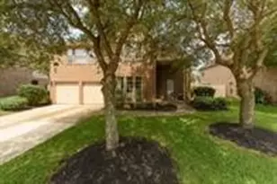 3905 Austin Lake Ct, Pearland, TX 77581 - Photo 3