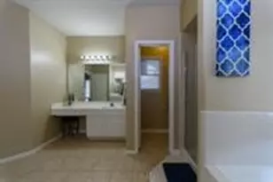 3905 Austin Lake Ct, Pearland, TX 77581 - Photo 21