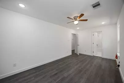 8404 Depriest Street, Houston, TX 77088 - Photo 15