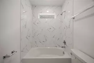 8404 De Priest St, Houston, TX 77088 - Photo 21