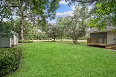 2122 Stadium Drive, Alvin, TX 77511 - Photo 3