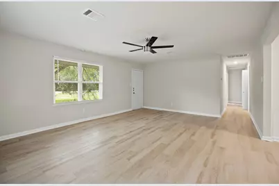 2122 Stadium Drive, Alvin, TX 77511 - Photo 5