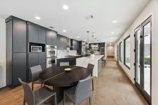 6348 Vanderbilt St, West University Place, TX 77005 - Photo 9