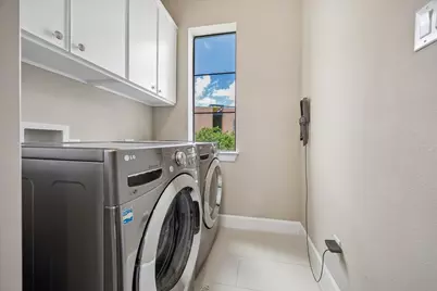 2423 Waugh Drive, Houston, TX 77006 - Photo 25