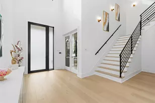 13034 Memorial Dr, Houston, TX 77079 - Photo 17