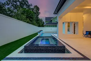 13034 Memorial Dr, Houston, TX 77079 - Photo 13