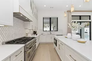 13034 Memorial Dr, Houston, TX 77079 - Photo 29