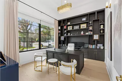 13034 Memorial Drive, Houston, TX 77079 - Photo 17