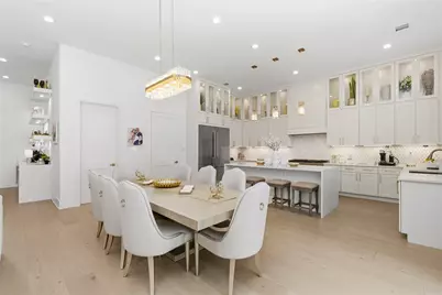 13034 Memorial Drive, Houston, TX 77079 - Photo 25