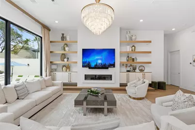 13034 Memorial Drive, Houston, TX 77079 - Photo 21