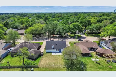 16007 Diana Lane, Houston, TX 77062 - Photo 7