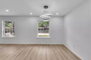 16007 Diana Ln, Houston, TX 77062 - Photo 13