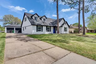 16007 Diana Ln, Houston, TX 77062 - Photo 9