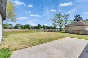 16007 Diana Ln, Houston, TX 77062 - Photo 41