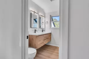 16007 Diana Ln, Houston, TX 77062 - Photo 35