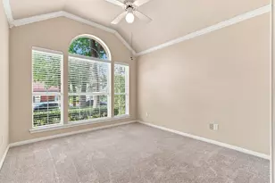 101 Lakeside Dr, Conroe, TX 77356 - Photo 27