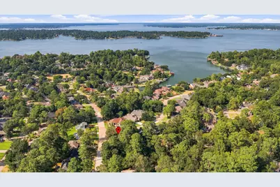 101 Lakeside Drive, Conroe, TX 77356 - Photo 35
