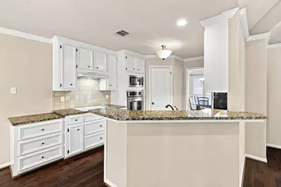 101 Lakeside Drive, Conroe, TX 77356 - Photo 15