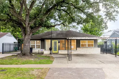 1422 Hewitt Drive, Houston, TX 77018 - Photo 1
