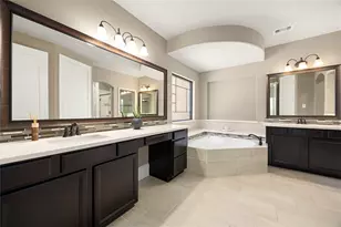 13811 Lake Conner Ln, Houston, TX 77044 - Photo 15